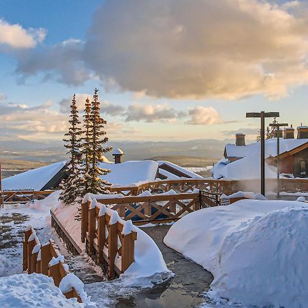 Stonegate Resort Unit C202 Big White Ski Resort ภายนอก รูปภาพ