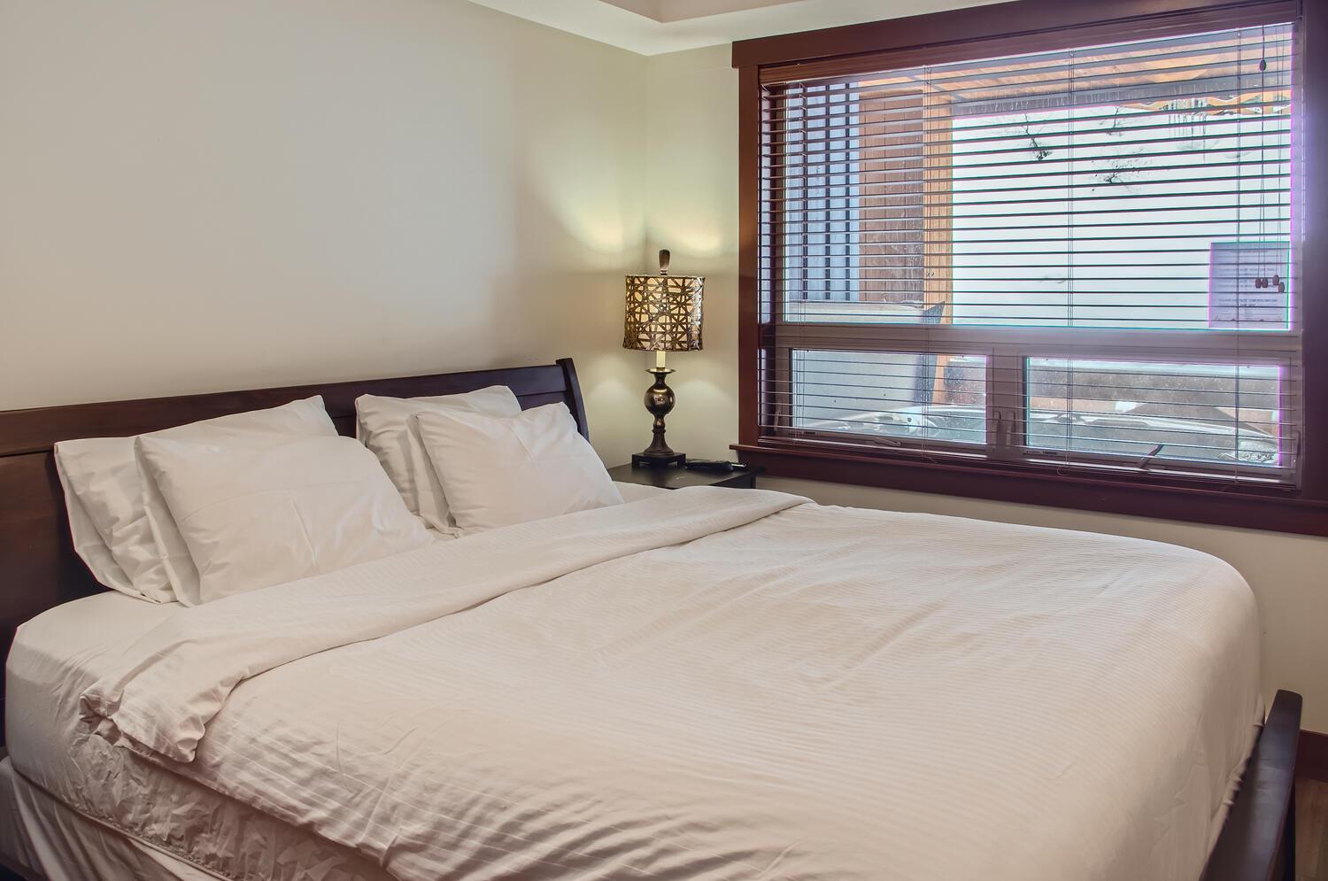 Stonegate Resort Unit C202 Big White Ski Resort ภายนอก รูปภาพ